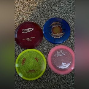 Disc golf discs
